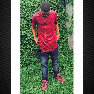 Meet your Posher, Aaron